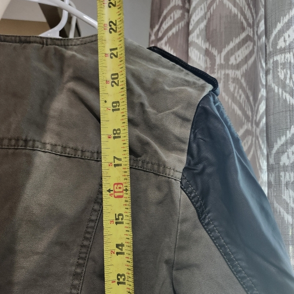 Jacket - Picture 6 of 8